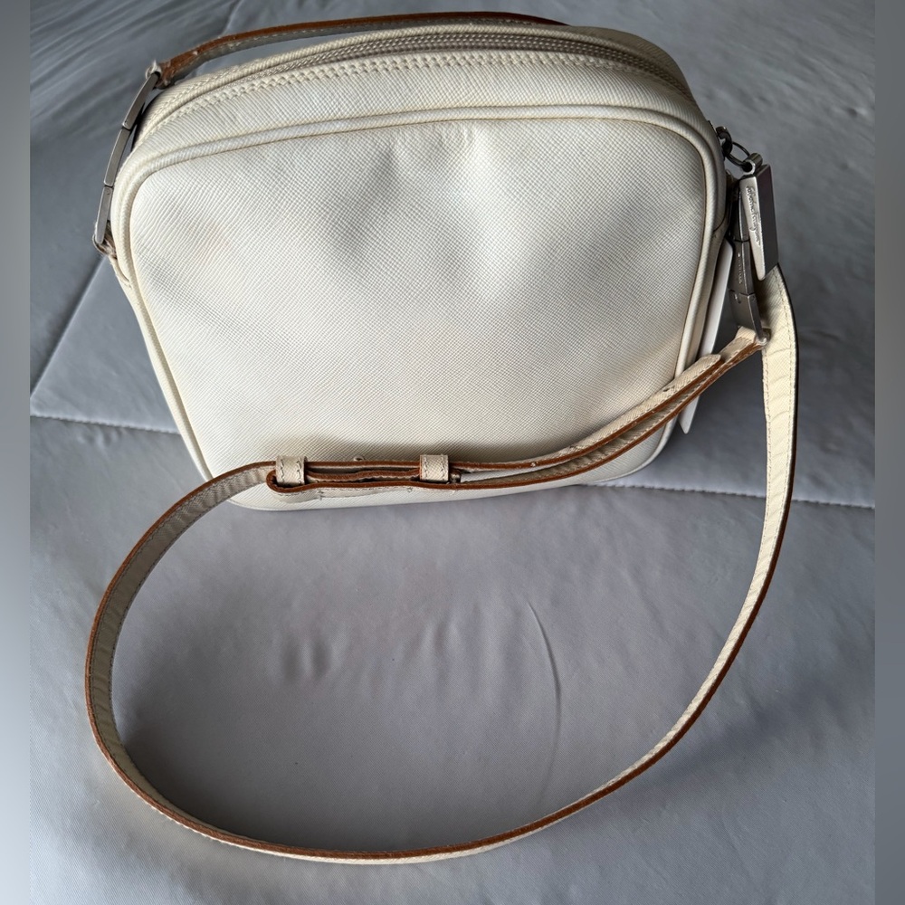 Vintage Salvatore Ferragamo White Pebbled Leather Crossbody Bag